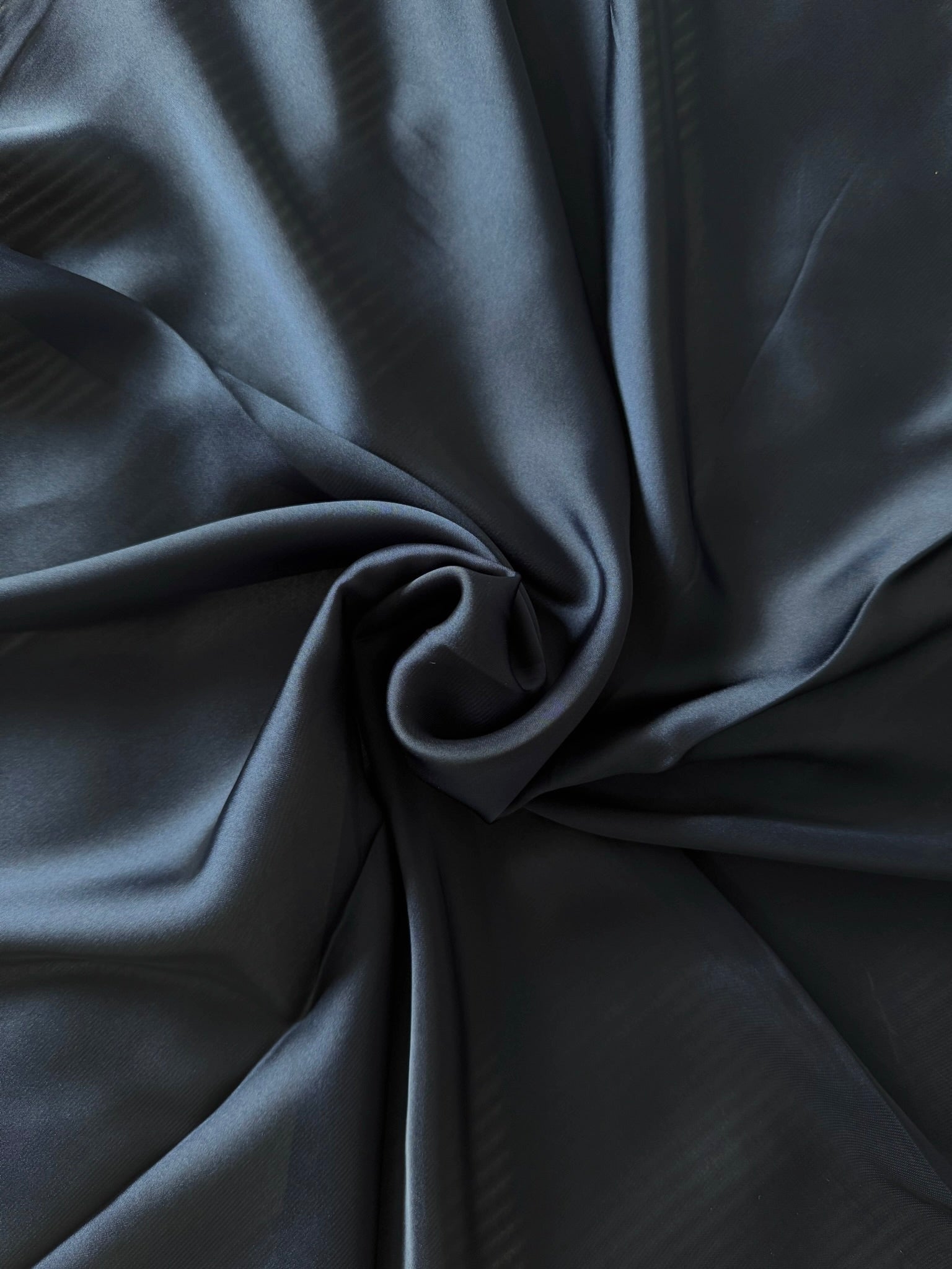 Pañuelo azul oscuro
