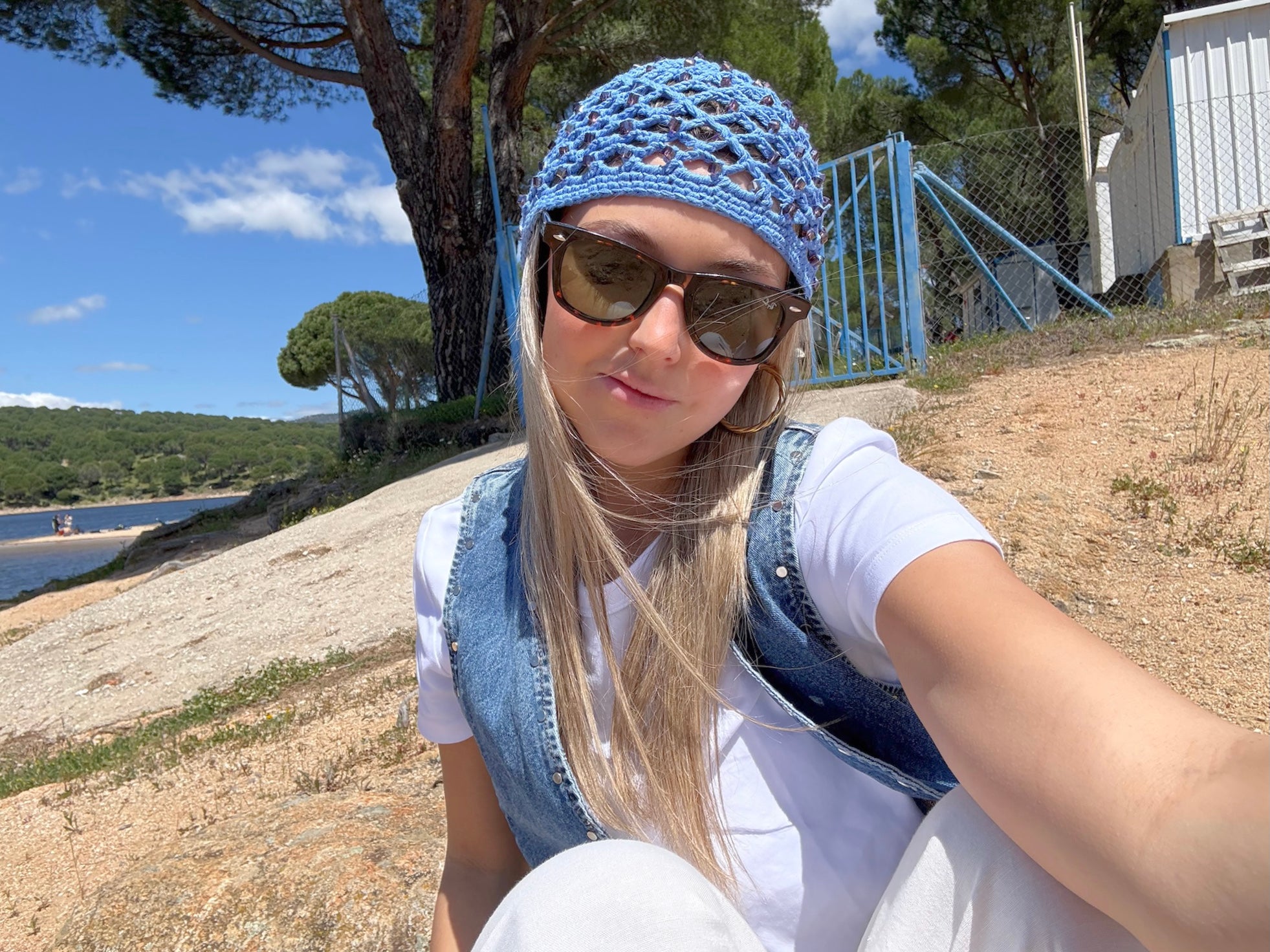 Gorro crochet azul