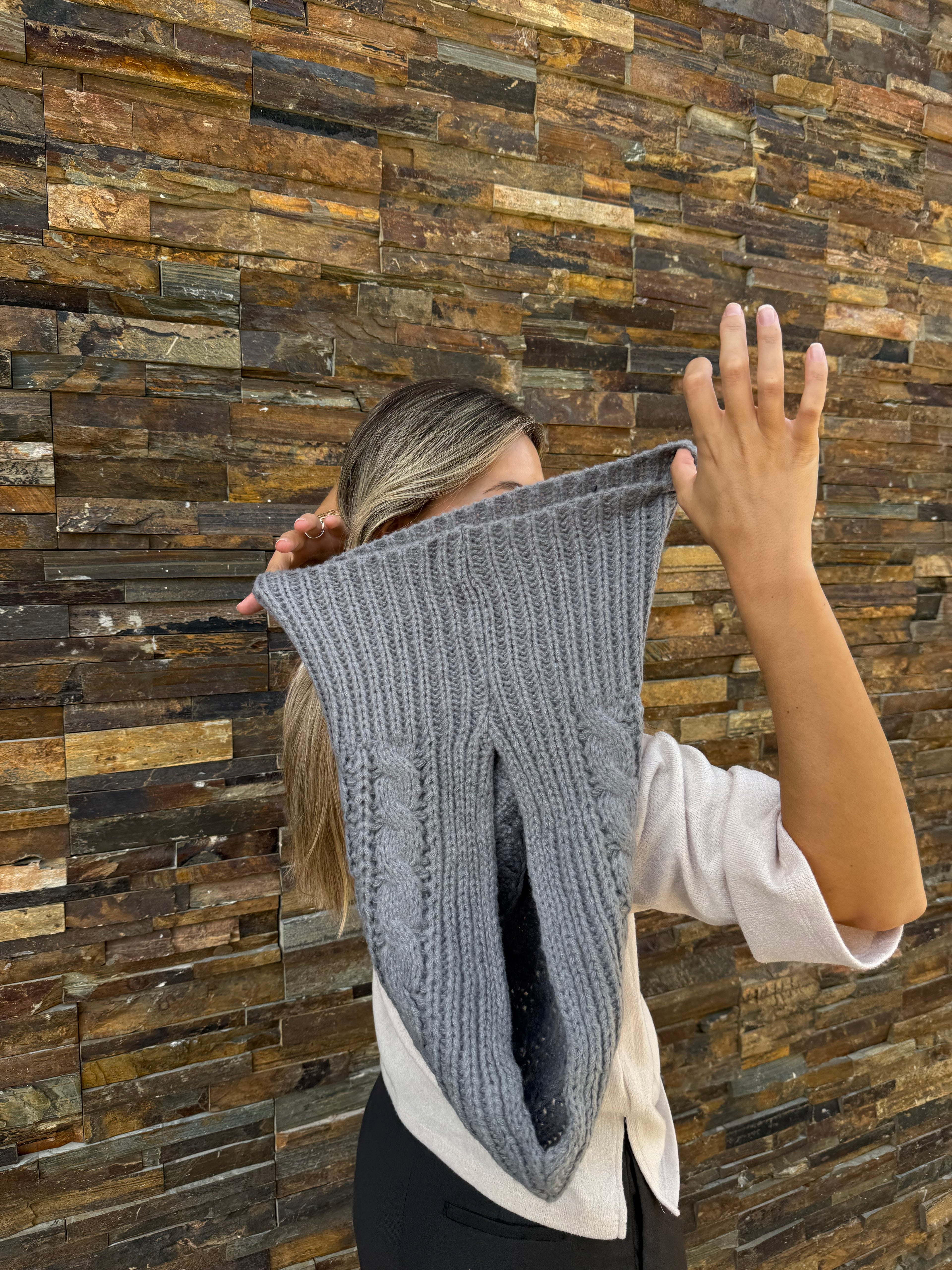 Balaclava ochos gris