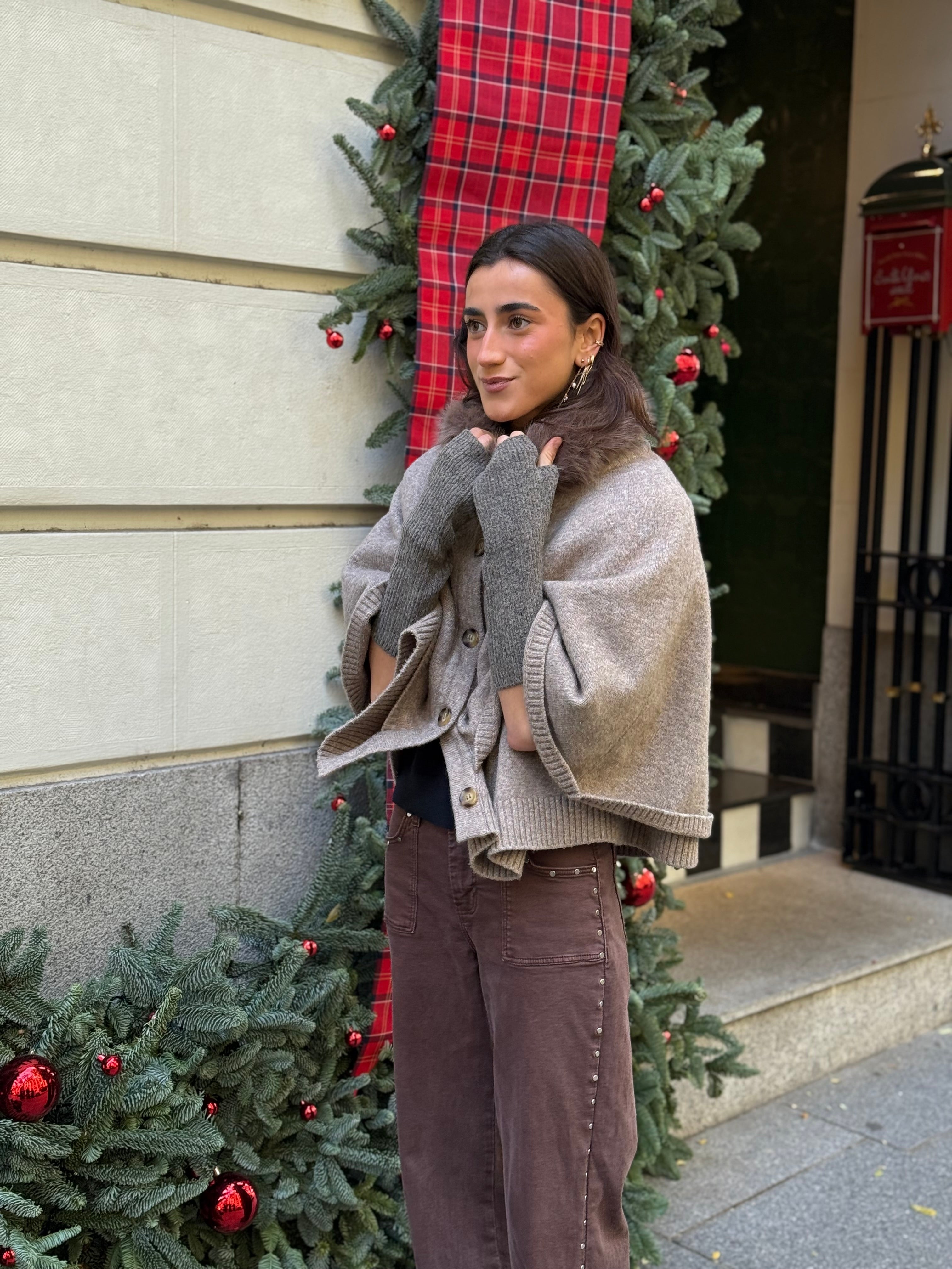 Mitones basic marrón