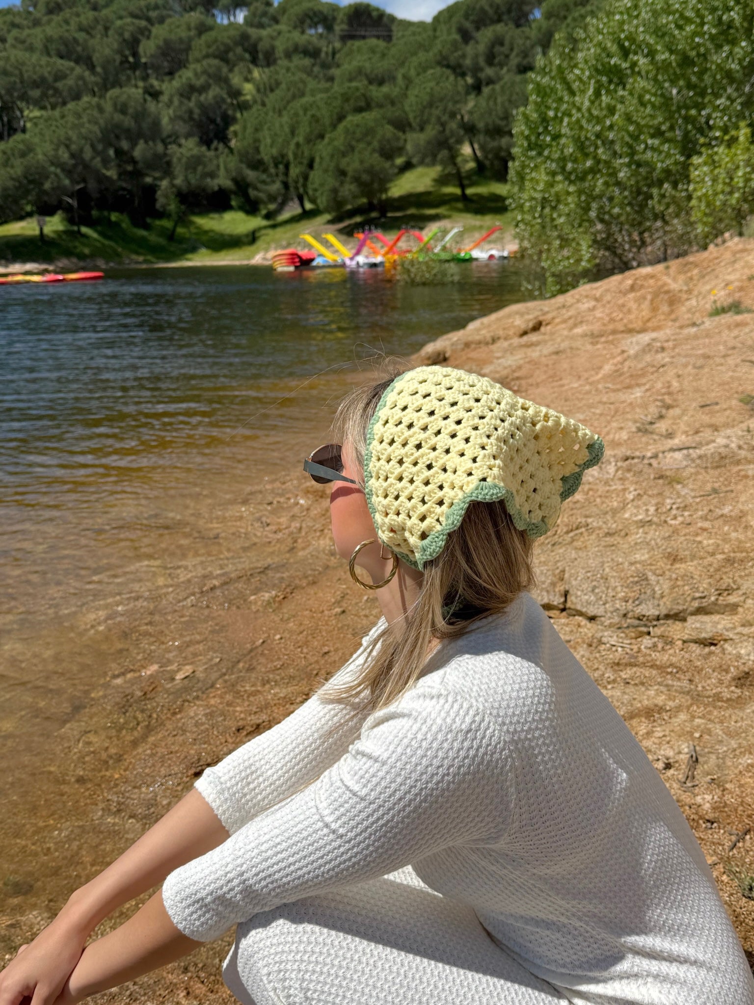 Bandana crochet verde/amarillo
